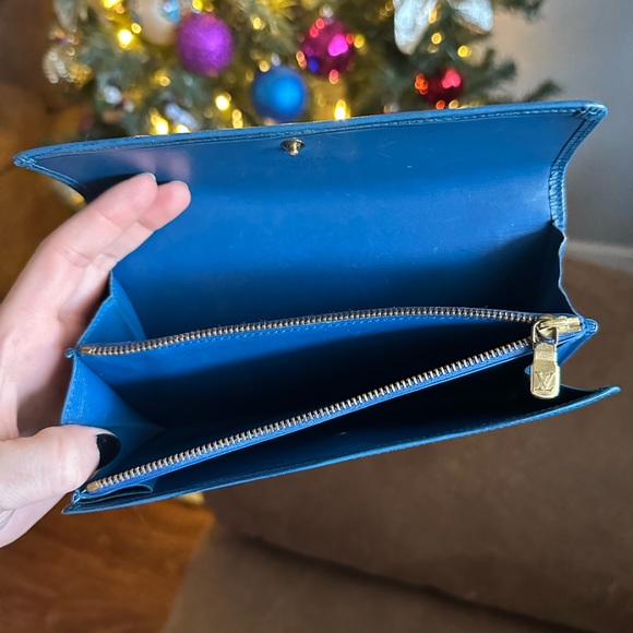 Blue Epi Leather wallet - Picture 5 of 6